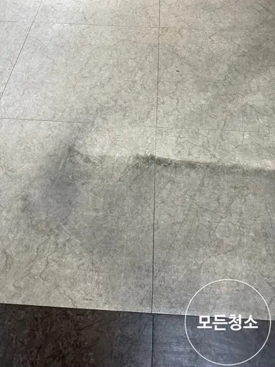 창원 사무실 청소, 왁스코팅 후 달라진 업무 공간 현장 사진