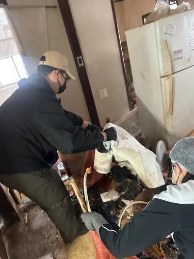 김해 유품정리, 폐기물 처리부터 기본청소까지 진행했던 현장 현장 사진