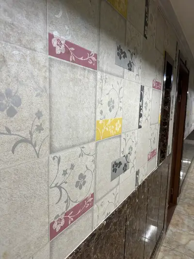창원상가청소, 노래방 천장 곰팡이부터 벽면 얼룩까지 완전히 달라졌습니다 현장 사진