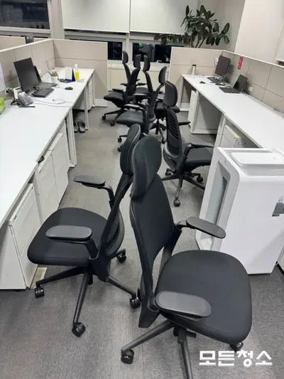 진주정기청소업체, 직원 퇴근 후 진행된 완벽한 밤청소 현장 현장 사진