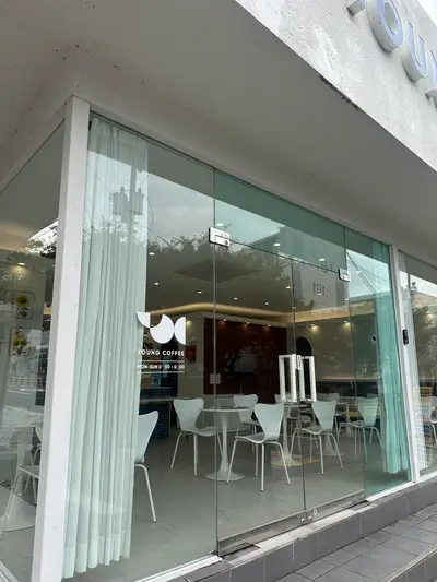 마산 바닥청소, 카페청소 새벽 대청소로 확 달라진 매장 후기 현장 사진
