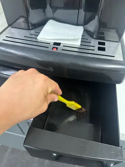 창원 정기청소, 학부모가 다시 찾는 학원 위생관리의 숨겨진 비밀은? 현장 사진