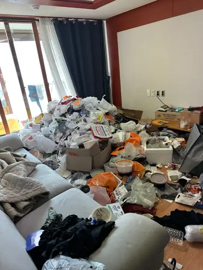 창원 폐기물청소, 짐 그대로 퇴거한 빌라 현장? 전후 비교! 현장 사진
