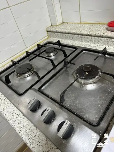 울산원룸청소 거주청소하면서 냄새제거도 하고싶다면 이글을 주목해주세요. 현장 사진